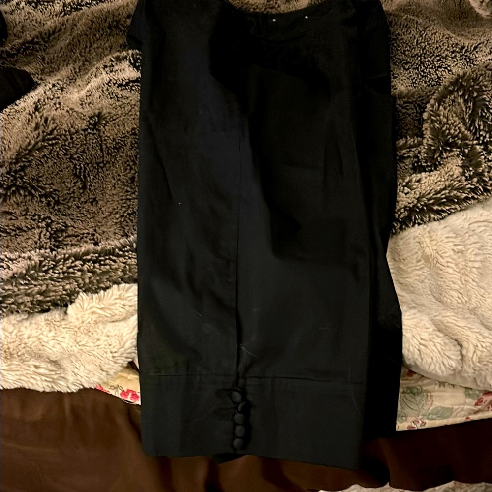 LOFT Black Capris